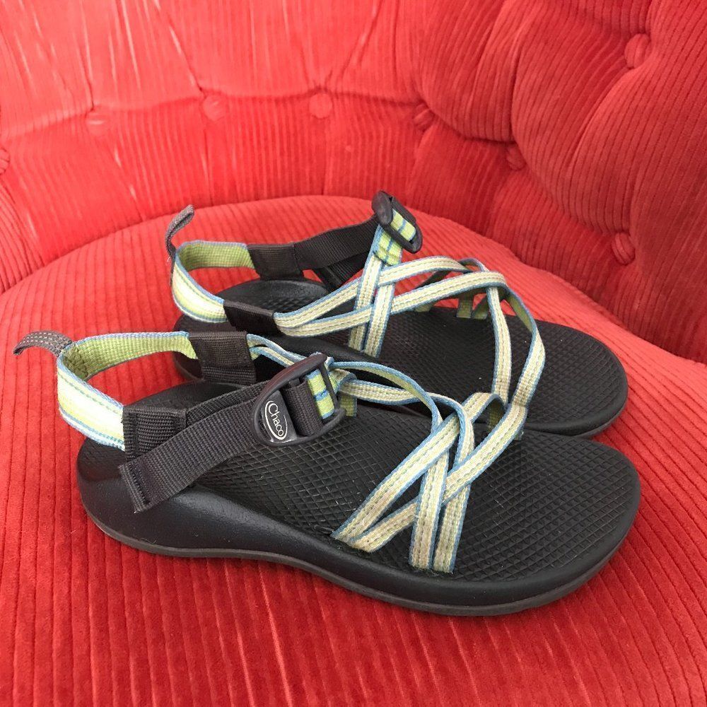Classic Sandal from Chaco (4/Y4)